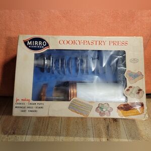 Mirro Aluminum Cooky-Pastry Press 358-AM Vintage Cookie Maker